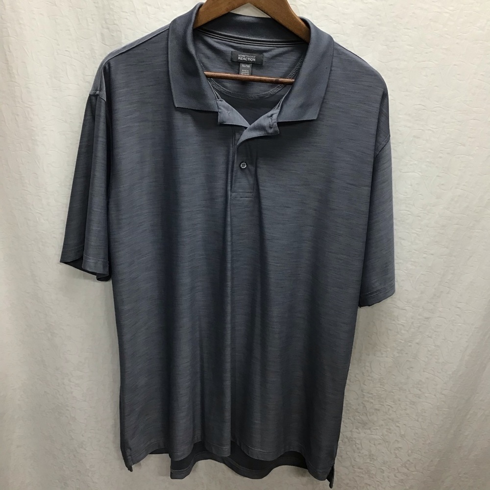 Kenneth Cole Reaction gray polo shirt. Size XL